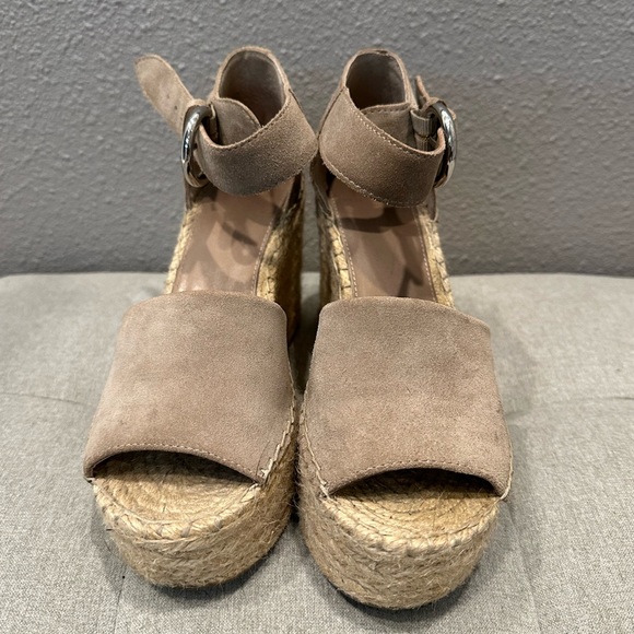 Gently worn Marc Fisher espadrille wedge - Picture 1 of 4